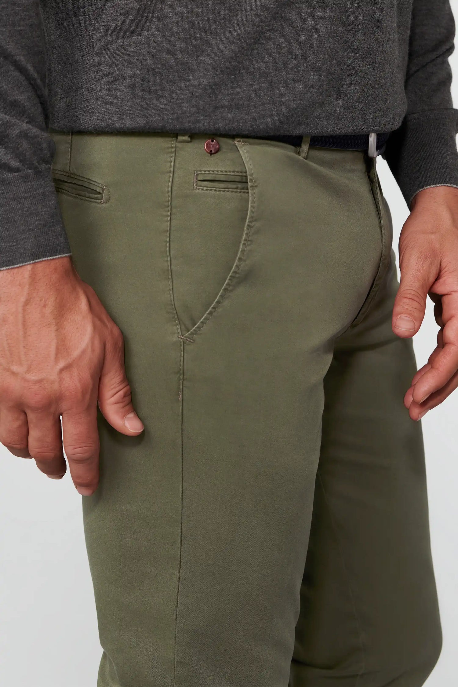 Bonn 9-3004 MODERN CHINO