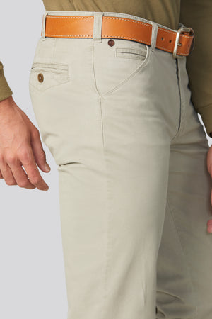 Chicago 1-5037 CASUAL MICRO PRINT