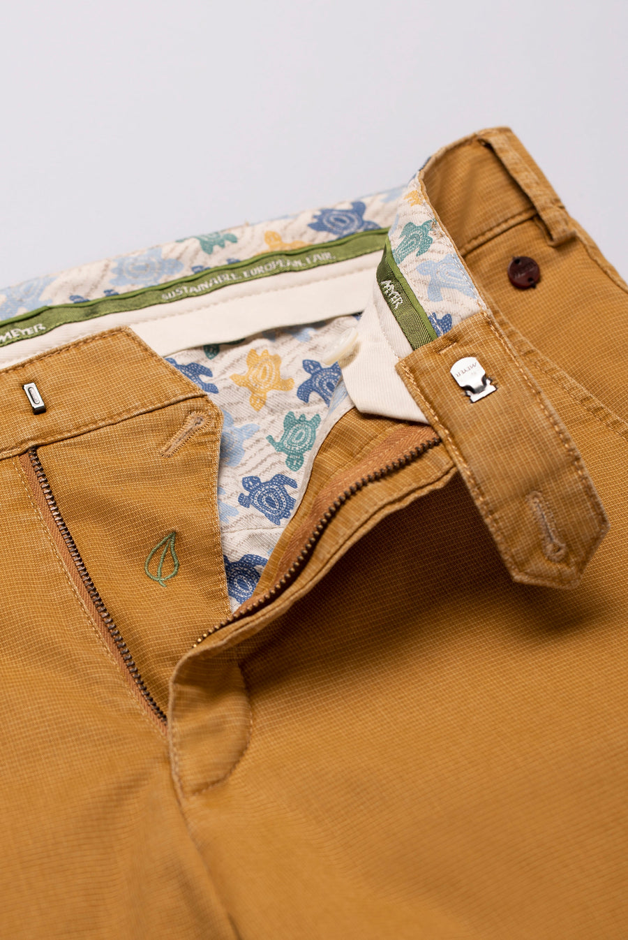 Bonn 1-3024 MICRO STRUCTURE ∙ CHINO