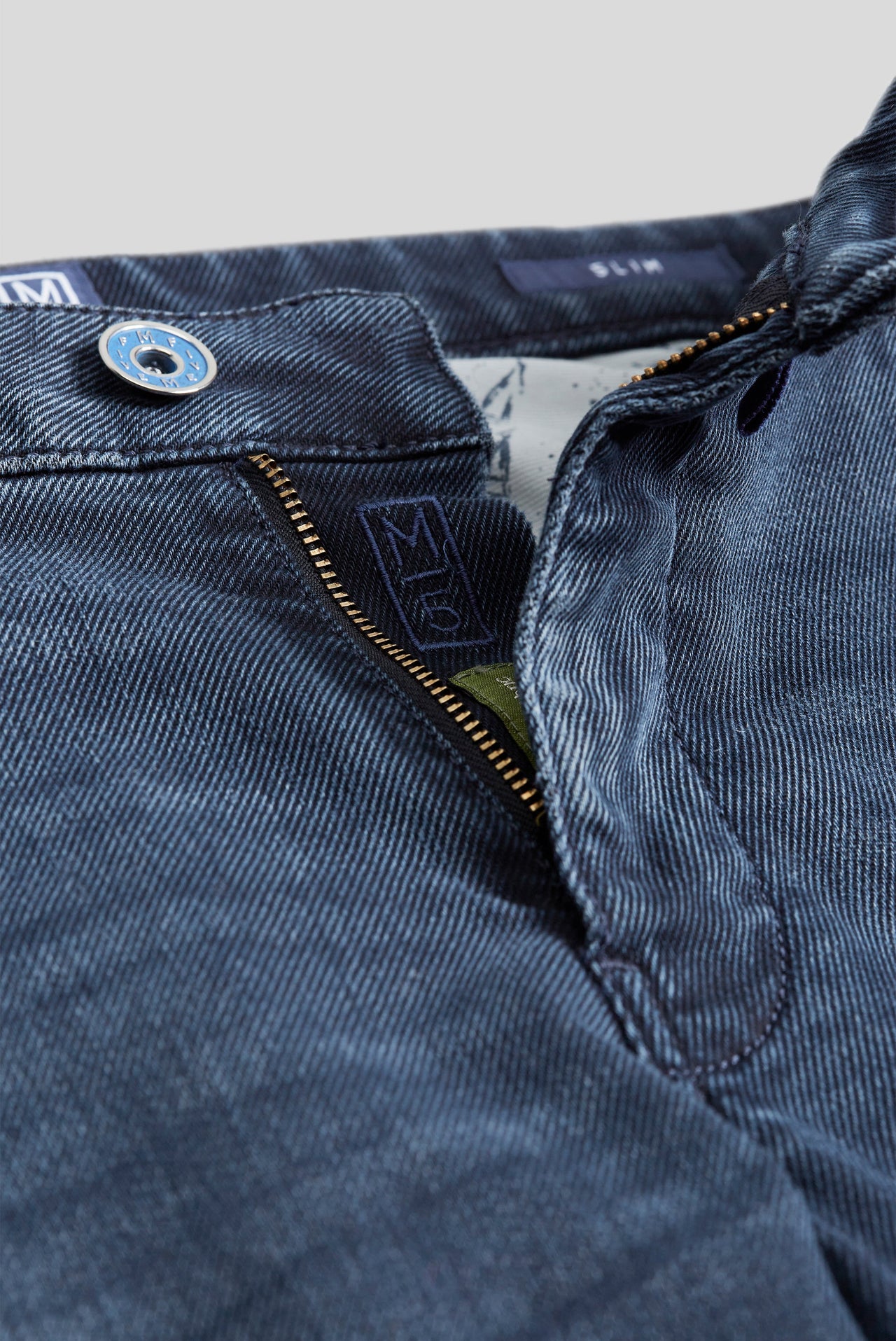 SLIM 2-6251 ECOVERO™ DENIM